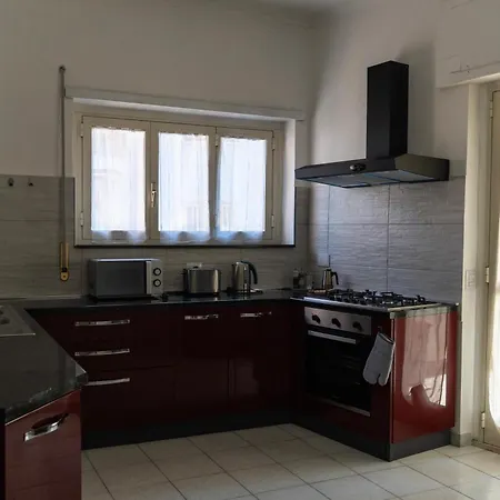 Casa Luna * روما